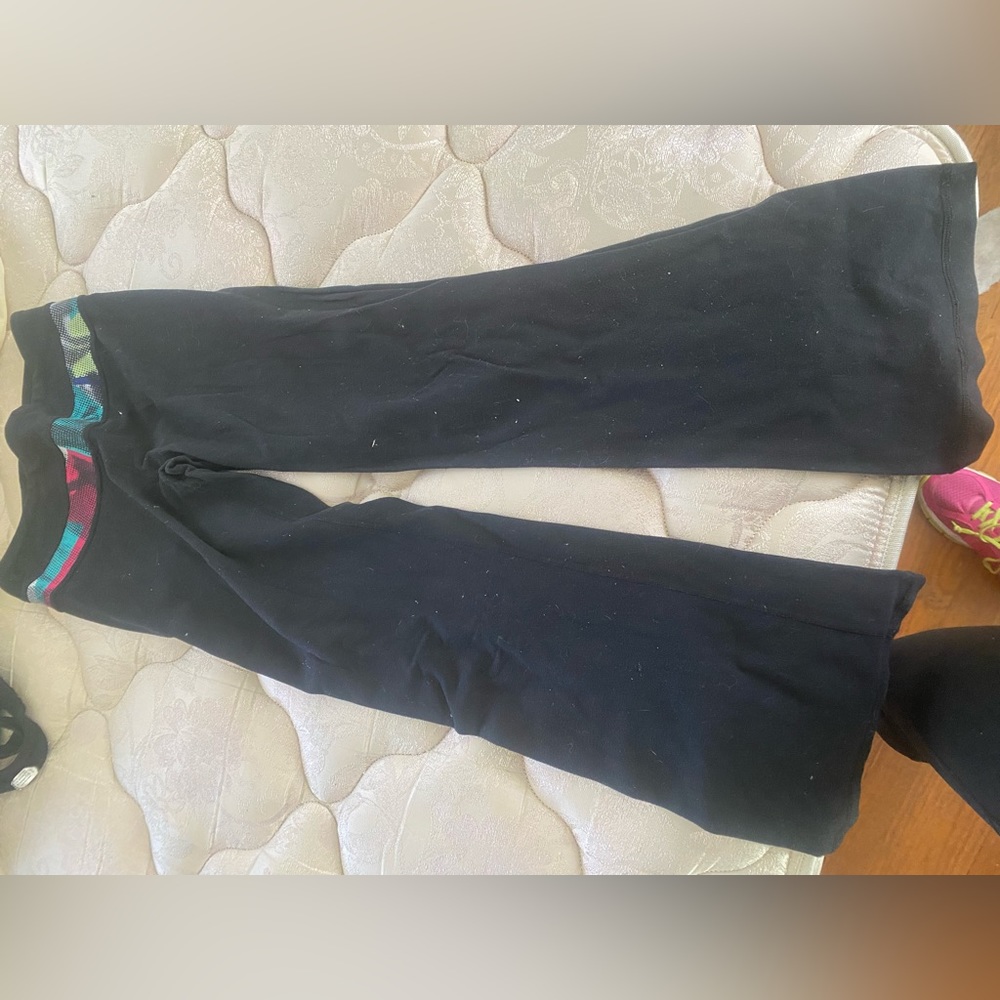 Lululemon flare workout pants